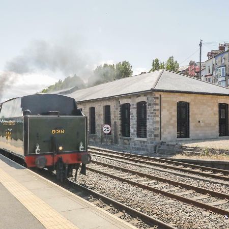 Evening Star Engine Shed Apartment Уитби Екстериор снимка